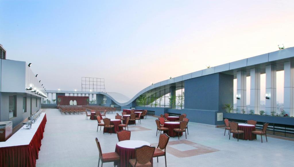 Ambience Executive Hotel Pimpri-Chinchwad Facilidades foto